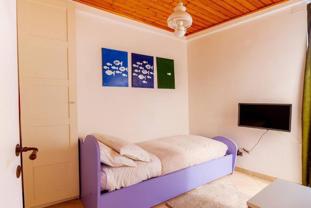 Apartamento Casa Del Subacqueo. Amazing Terrace With Sea View. Wi-Fi Bordighera Exterior foto